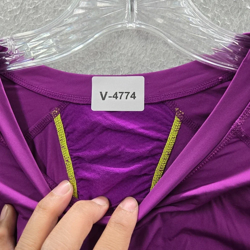 lululemon athletica *please carefully