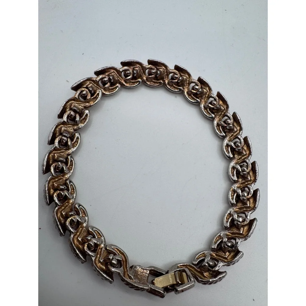 Unbranded vintage rhinestone