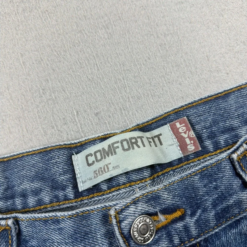 Levis levi 560