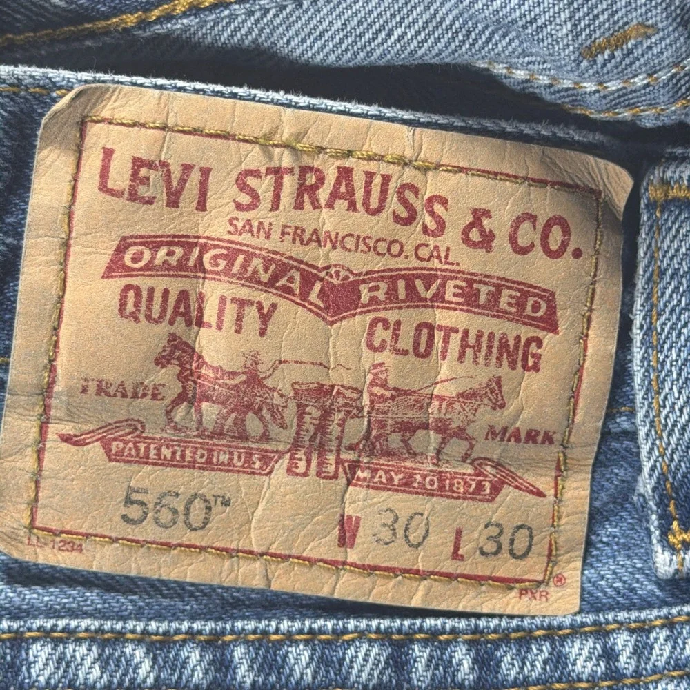 Levis levi 560