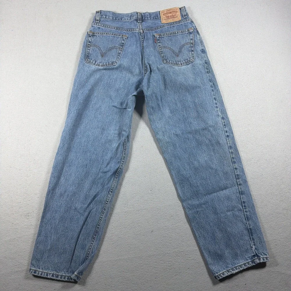 Levis levi 560