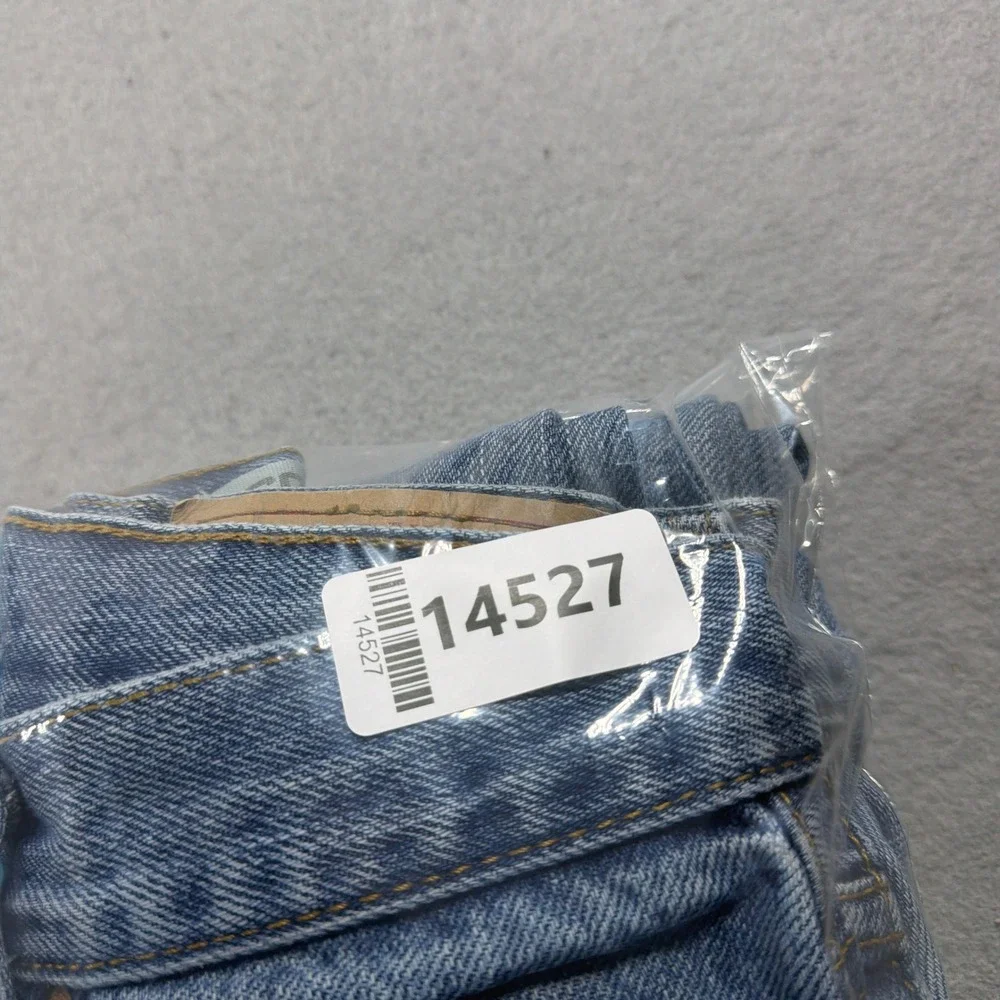 Levis levi 560