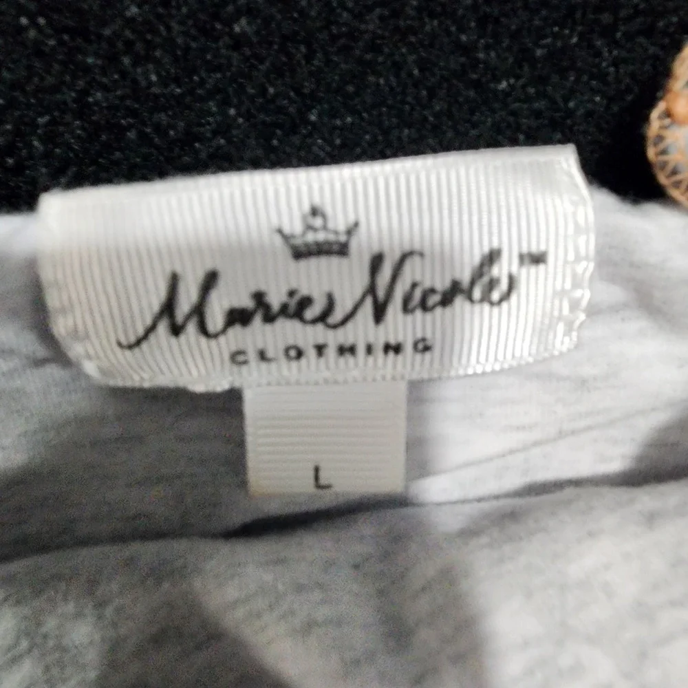 Mariee Nicole Clothing discover delightful