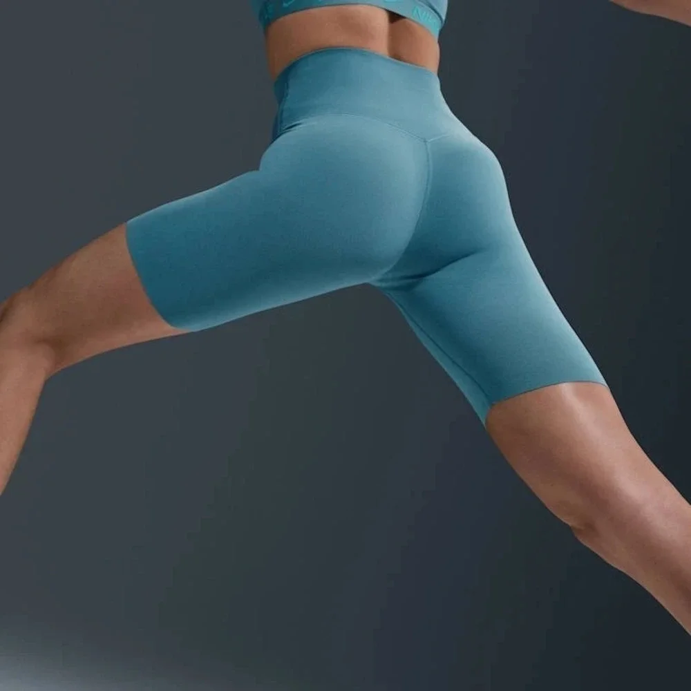 Nike end stretch