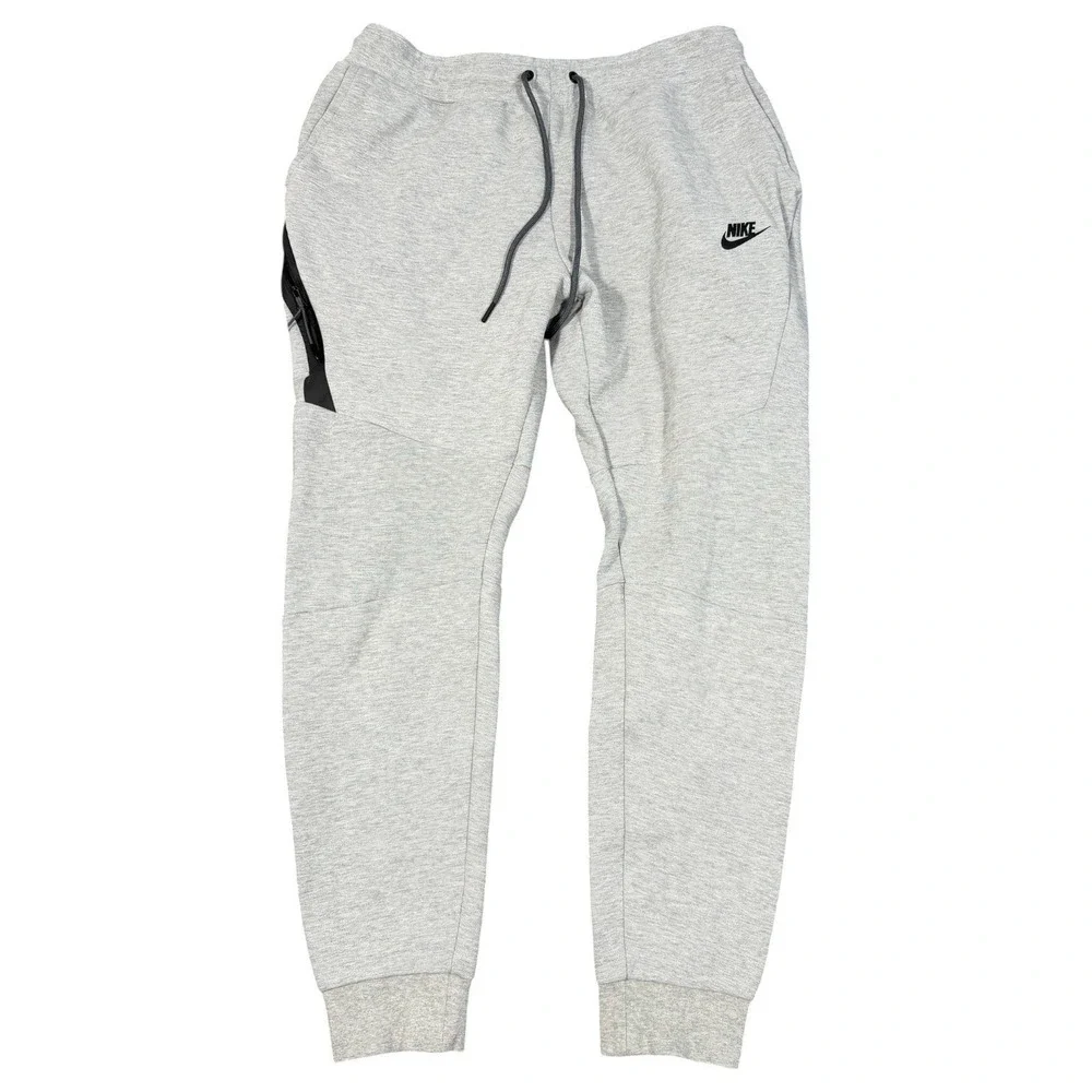 Nike tech fleece