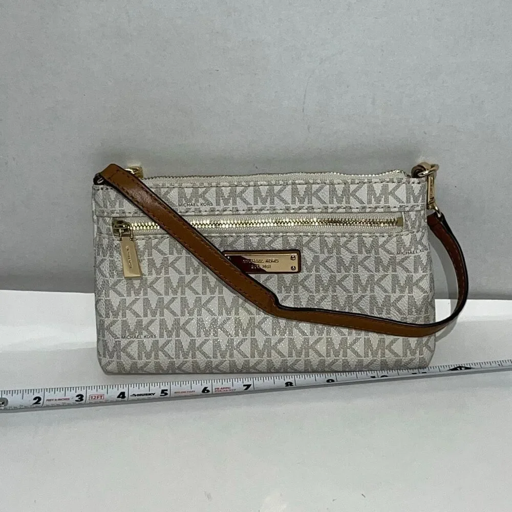 Michael Kors Women's Multicolor Jet Set Travel Monogram Logo Wristlet Handbag‎