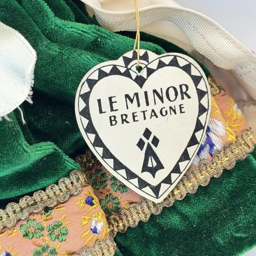 Le Minor Bretagne this vintage