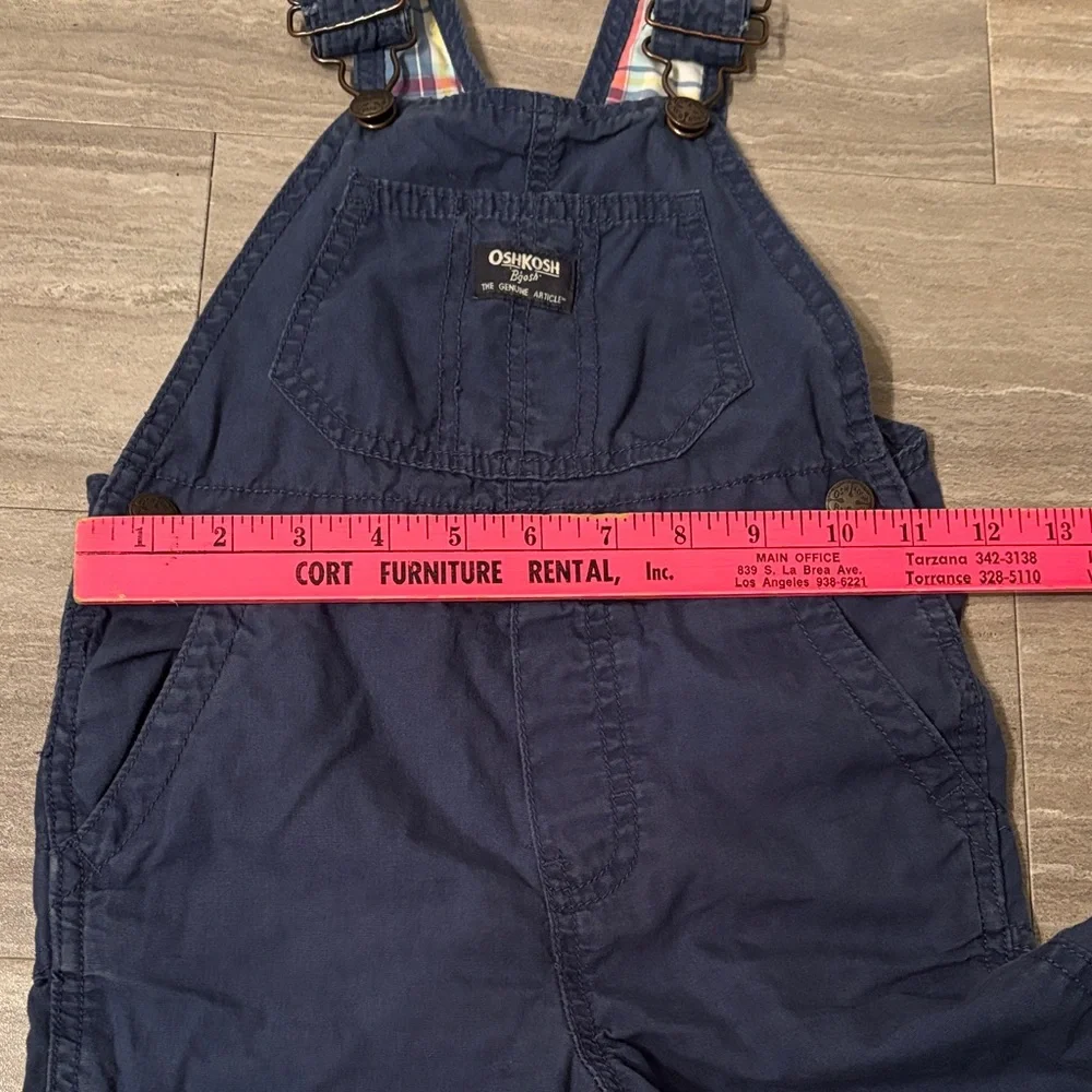 OshKosh Bgosh classic navy