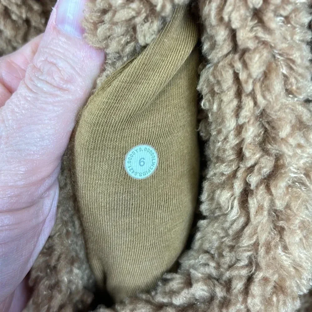 lululemon athletica excellent tan