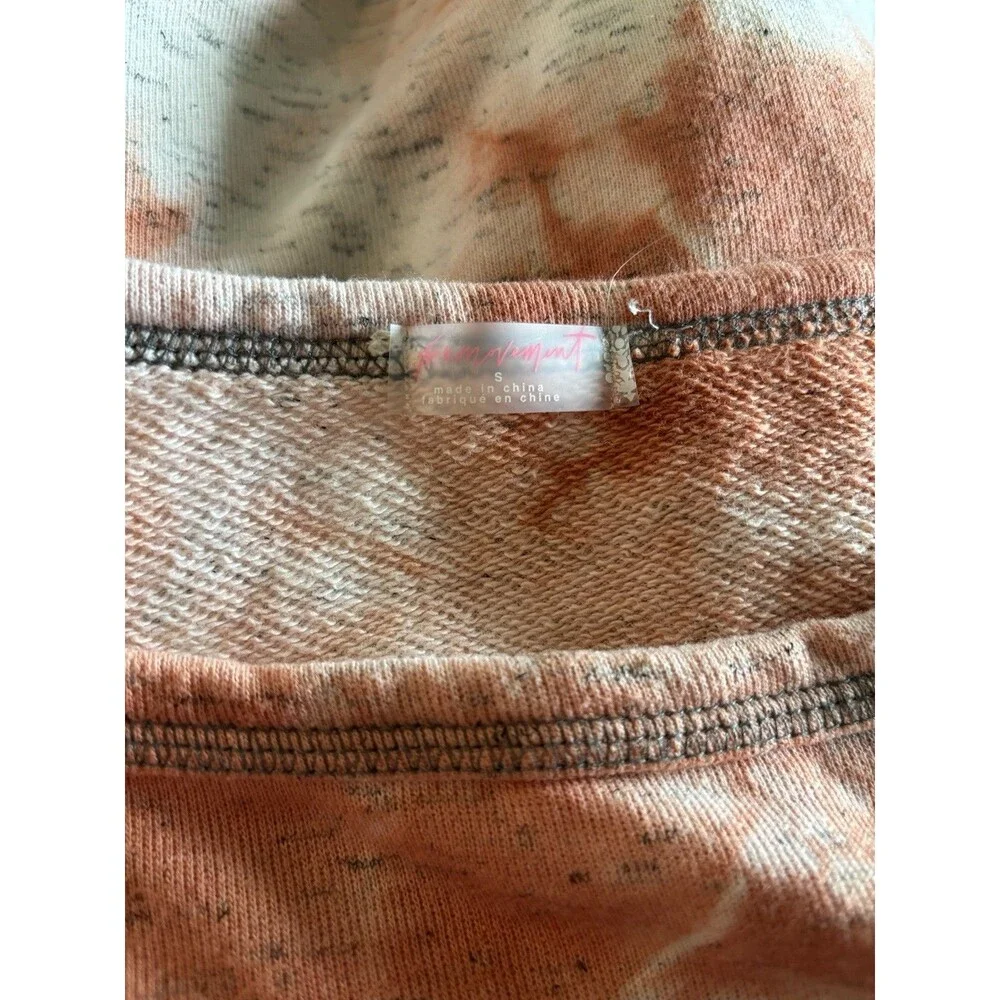 Free People no noted