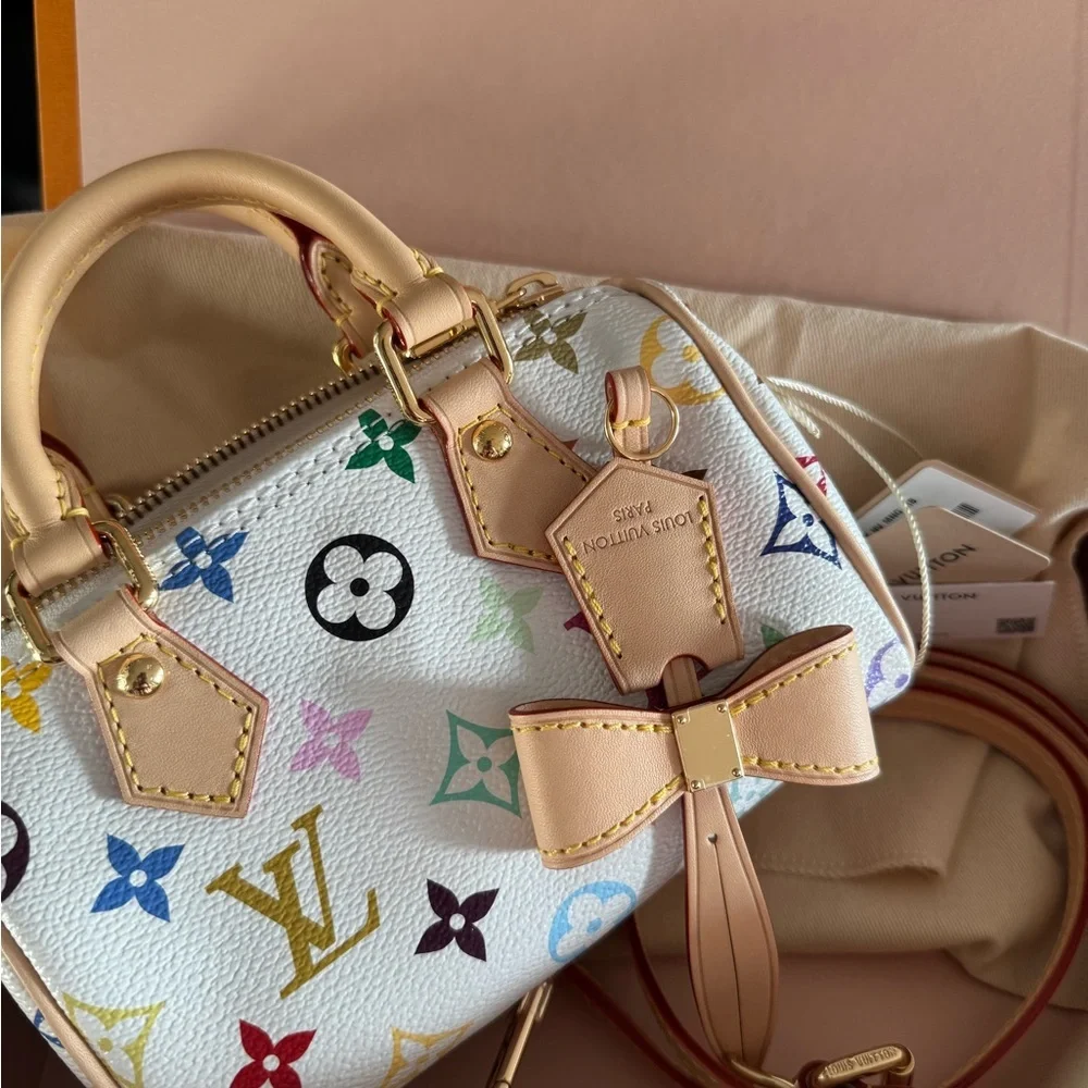 Louis Vuitton 100% authentic