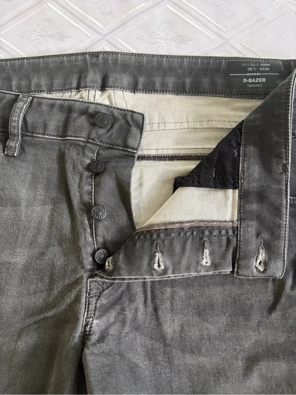 Diesel slim straight