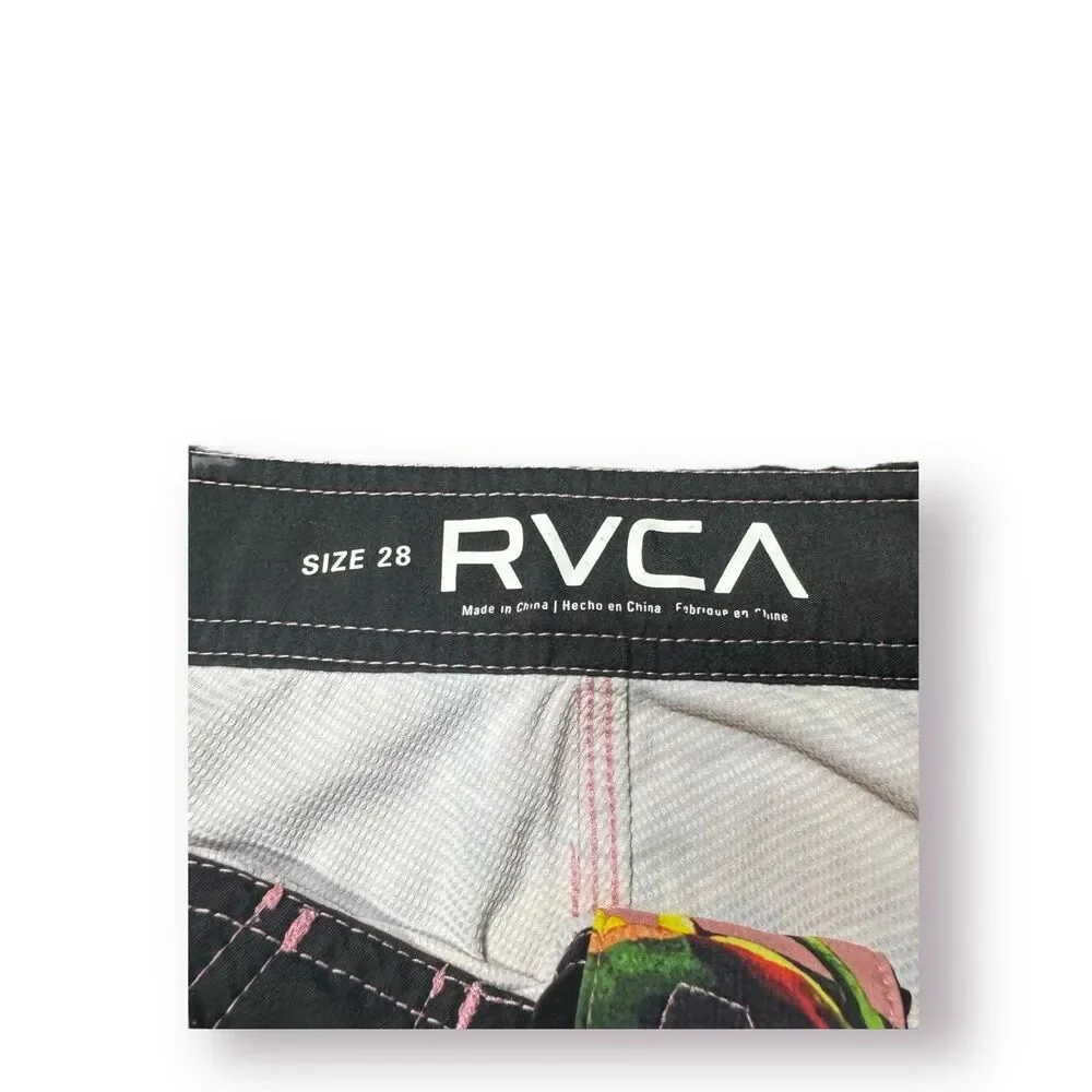 RVCA men board