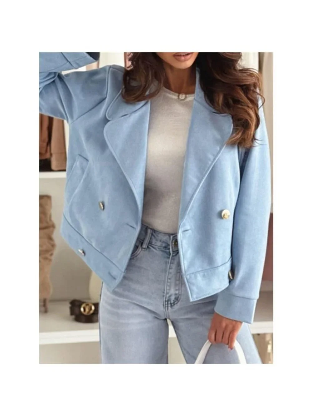 A Classy Chic Boutique *features buttoned