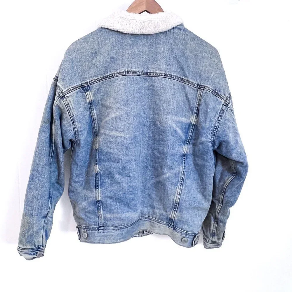 American Eagle Outfitters classic denim