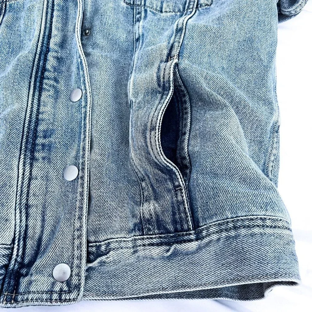 American Eagle Outfitters classic denim