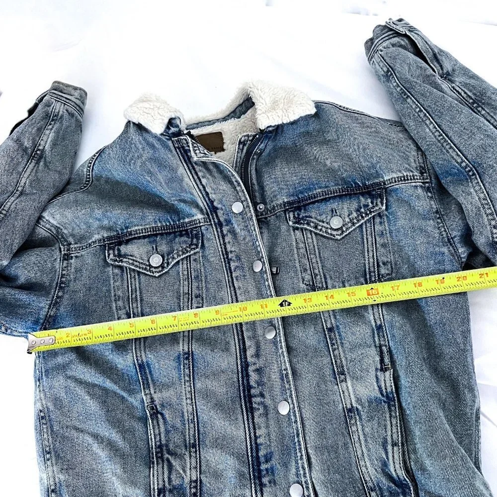 American Eagle Outfitters classic denim
