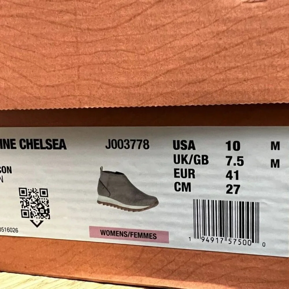 Merrell front shoes