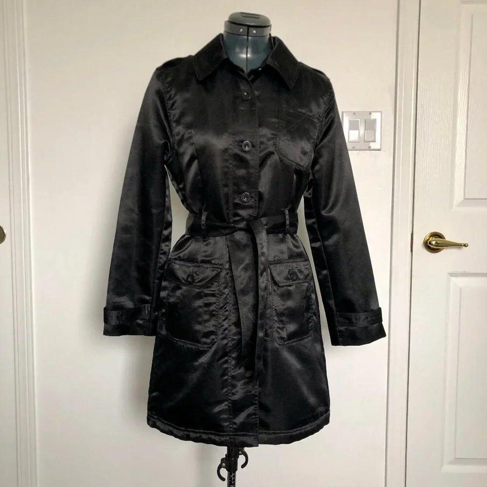Sans Souci Black Belted Satiny Jacket, Size Large