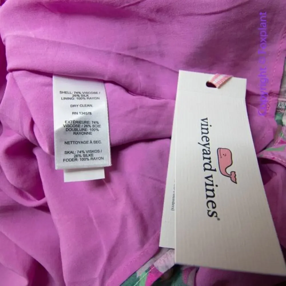 Vineyard Vines tea beach