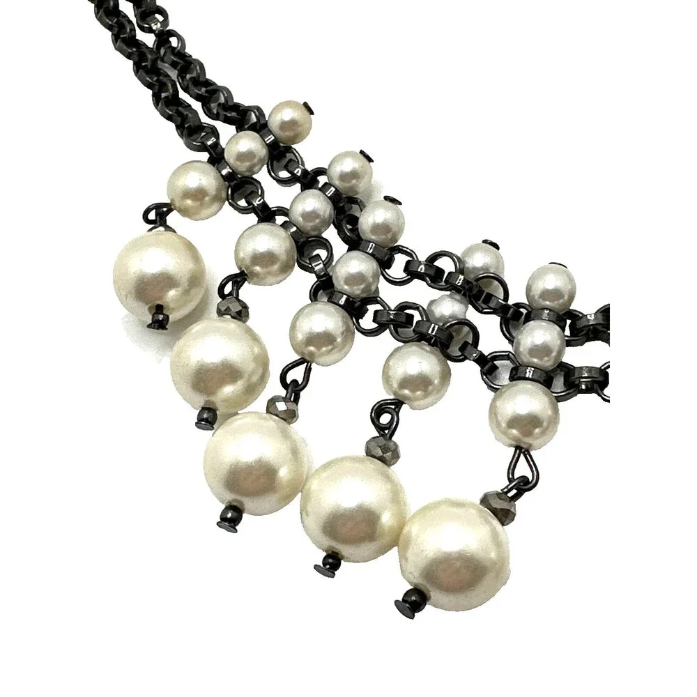 Unbranded romance elegance making
