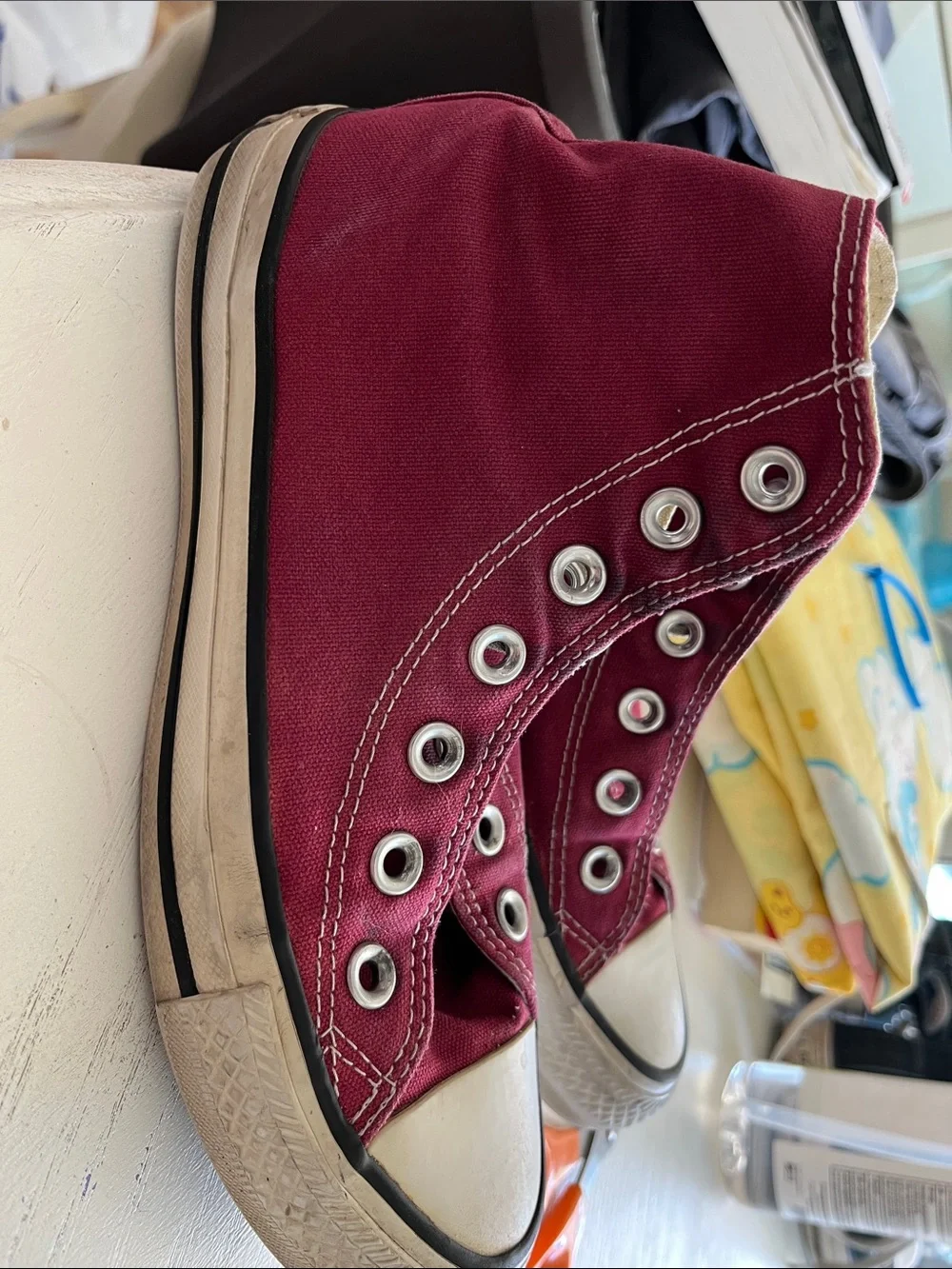 Converse canvas high