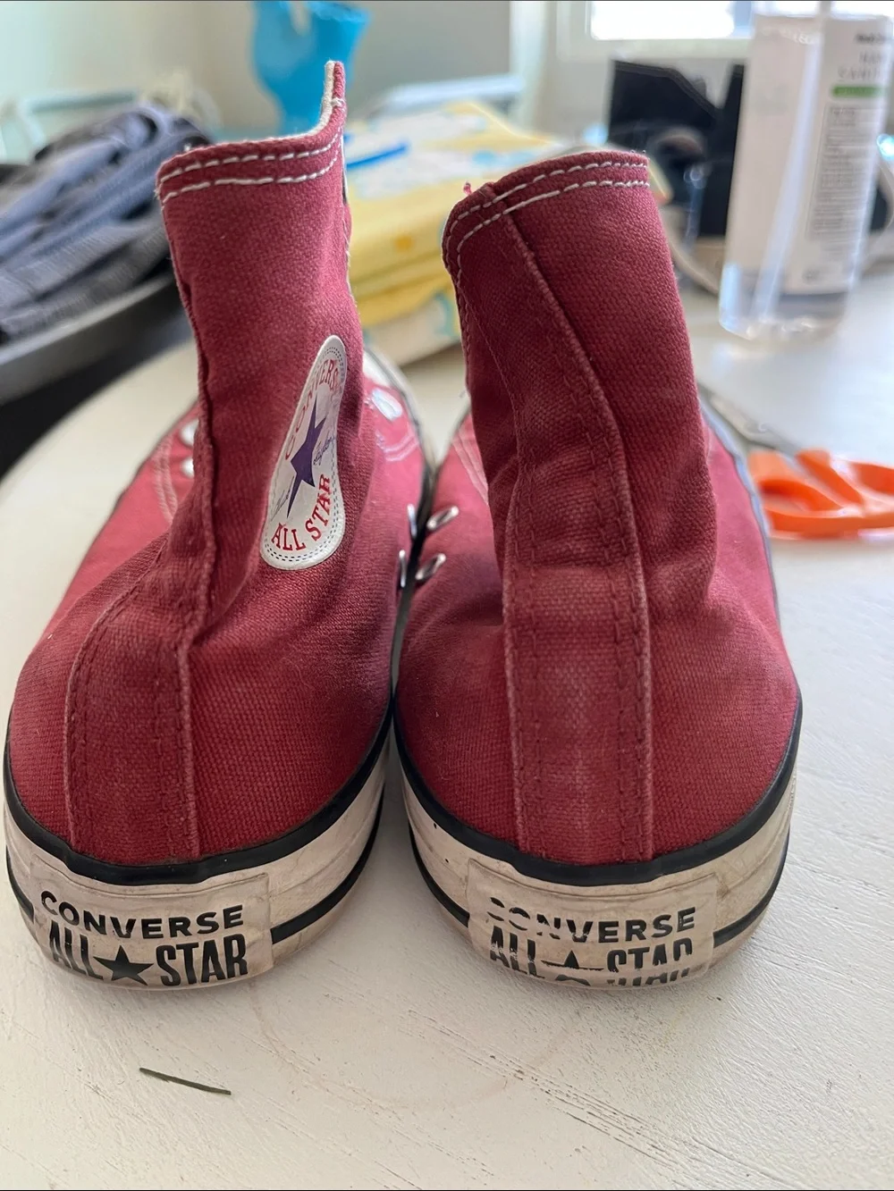 Converse canvas high