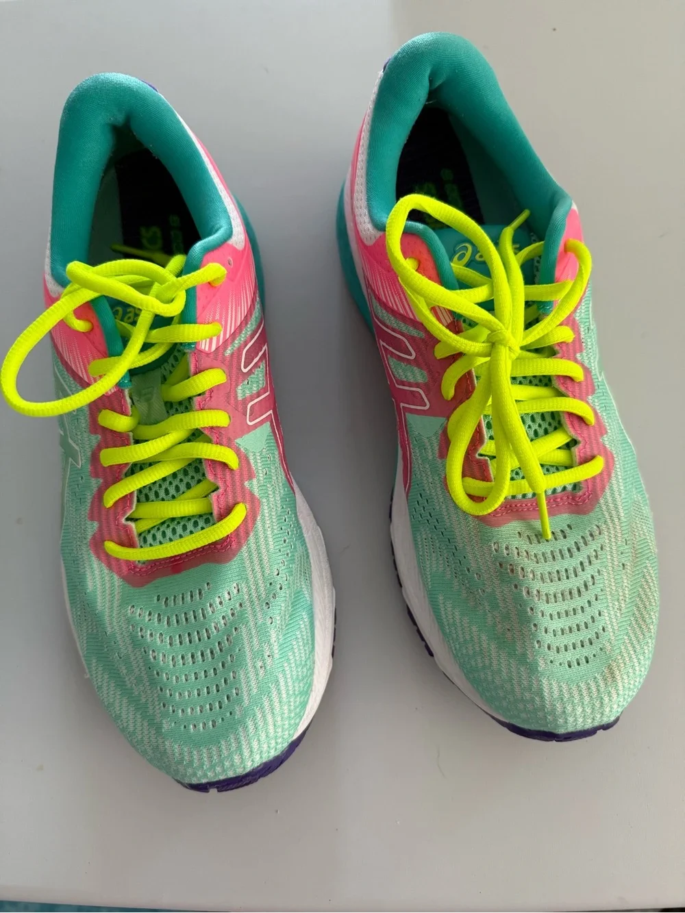Asics Women's GT-2000 Neon Green and Pink Running Shoes with Neon Yellow Laces