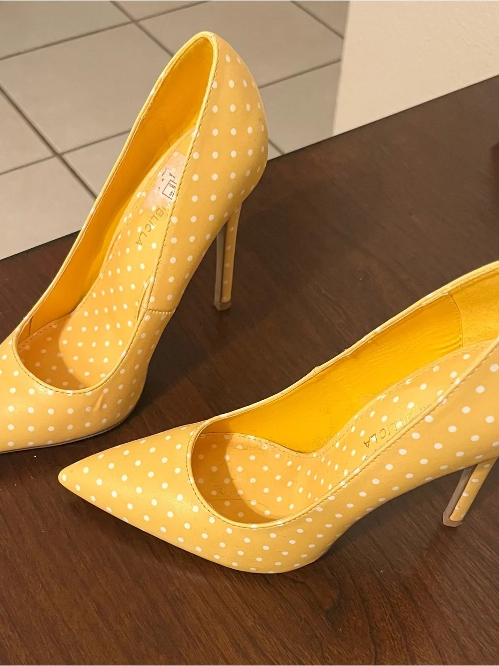 Yellow Polka Dot Pointed-Toe Stiletto Pumps