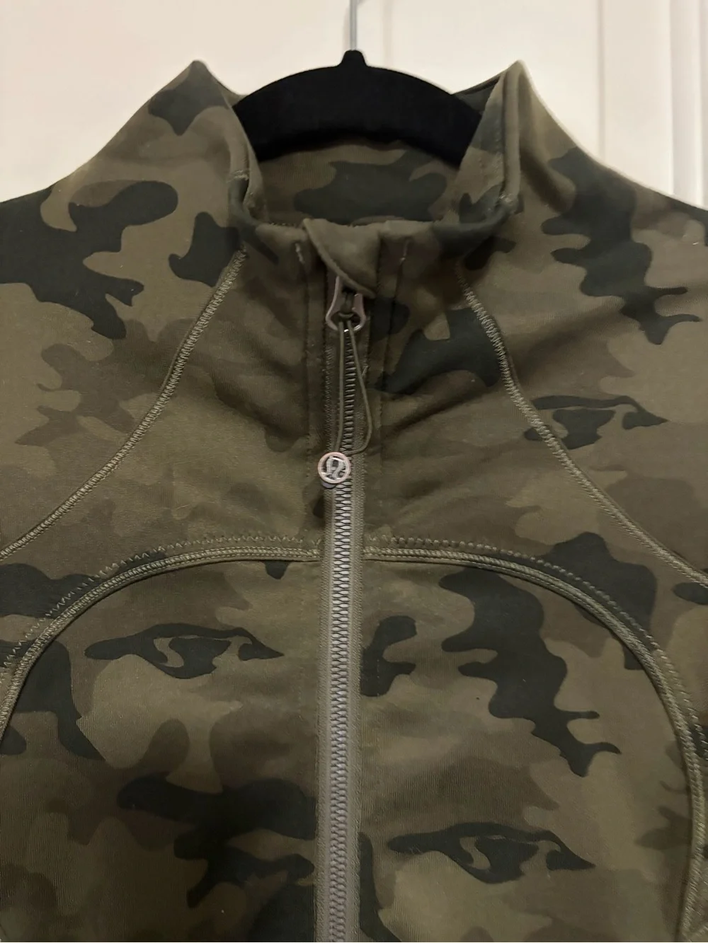 lululemon athletica fitted women
