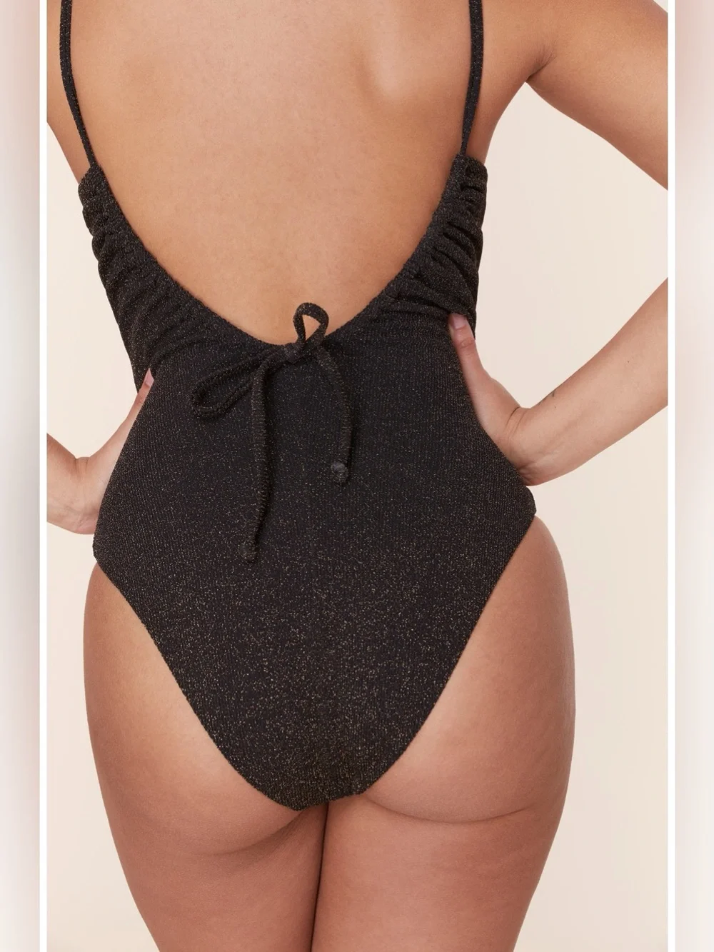 Andie swim liku