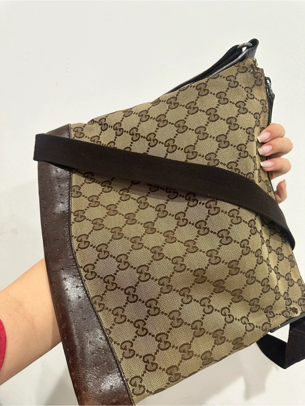 Gucci classic gg