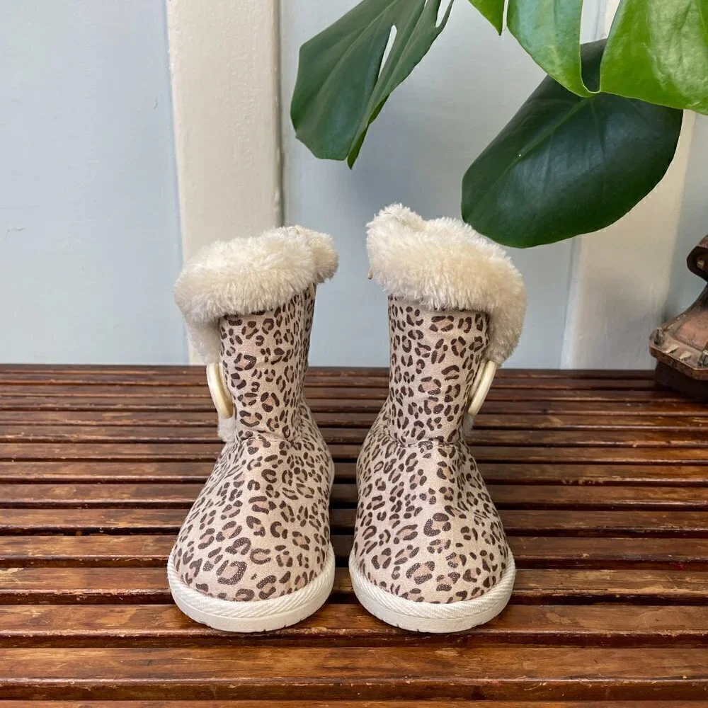 Cherokee leopard print