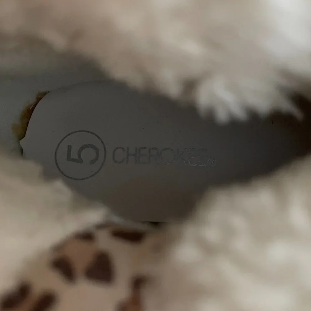 Cherokee leopard print