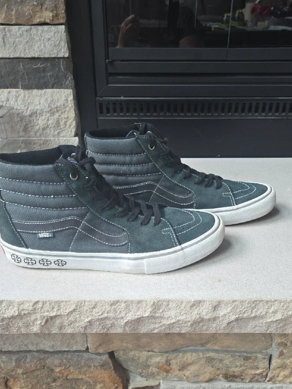 Vans classic mid