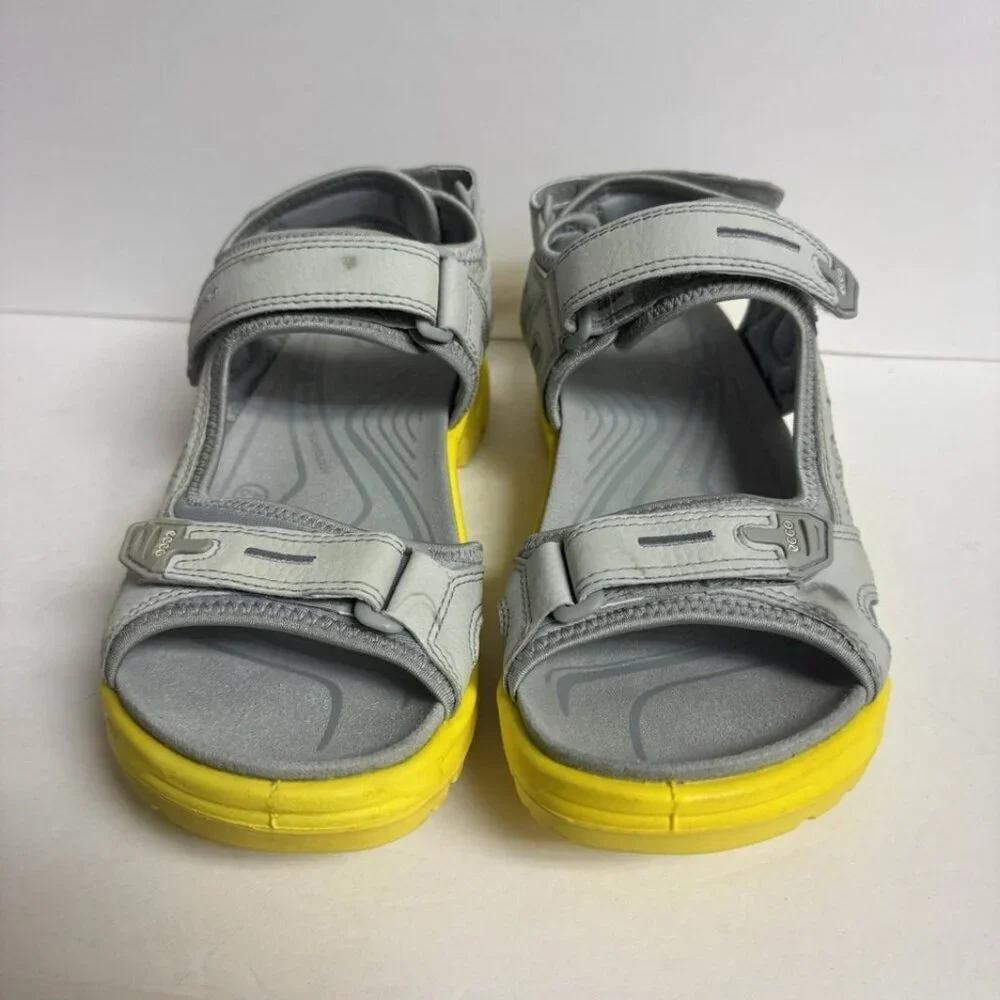Ecco like new
