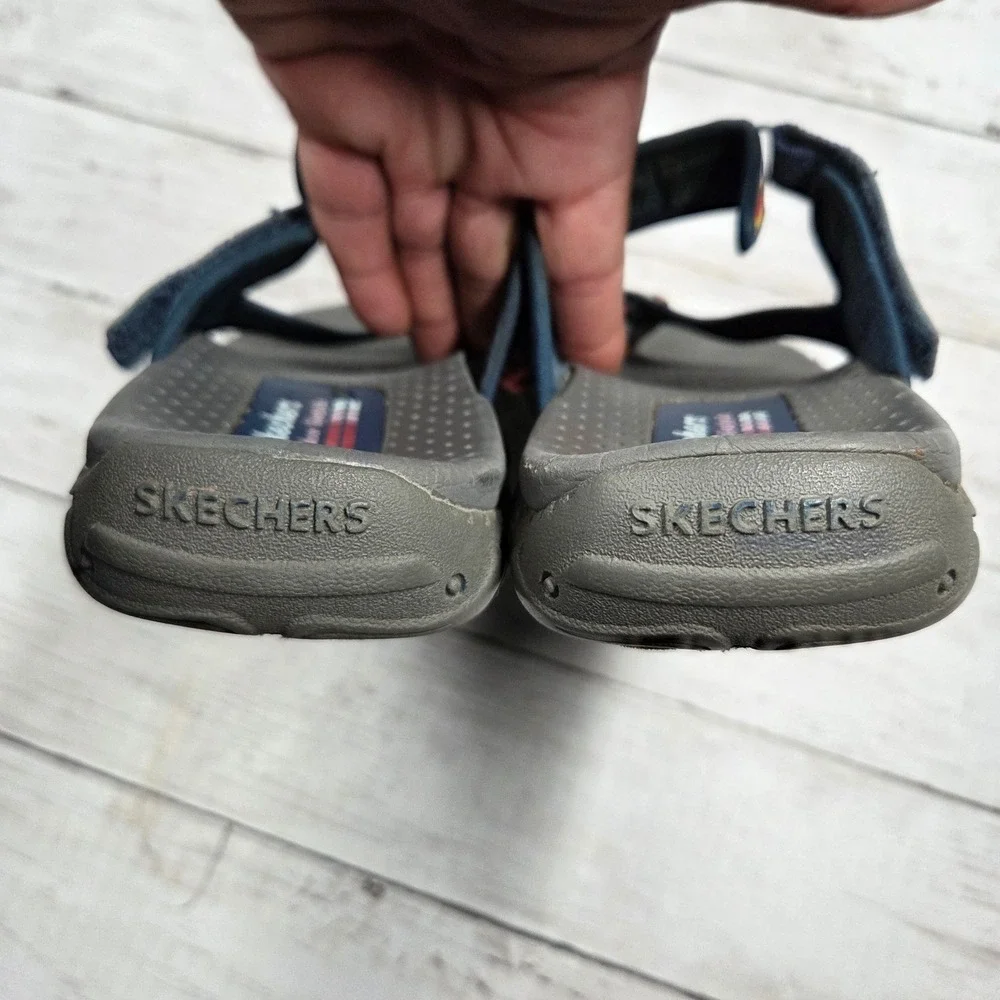 Skechers inside strap
