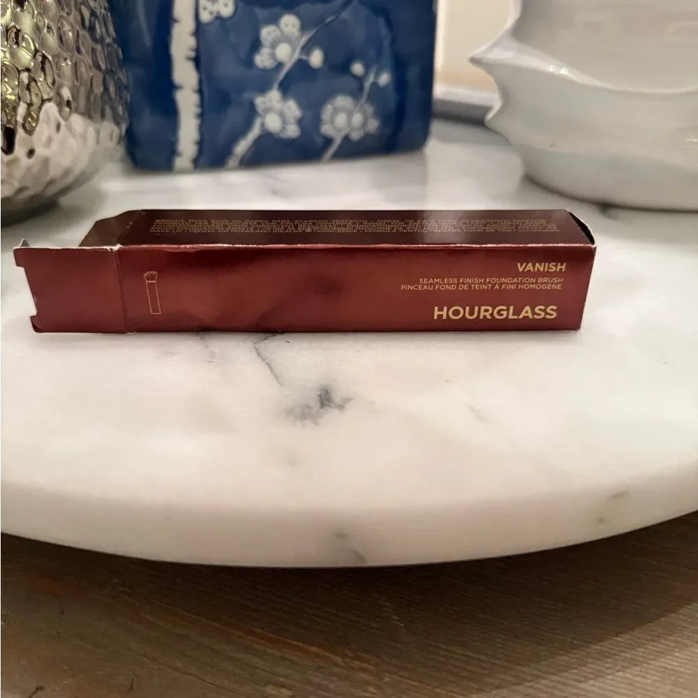 Hourglass new box