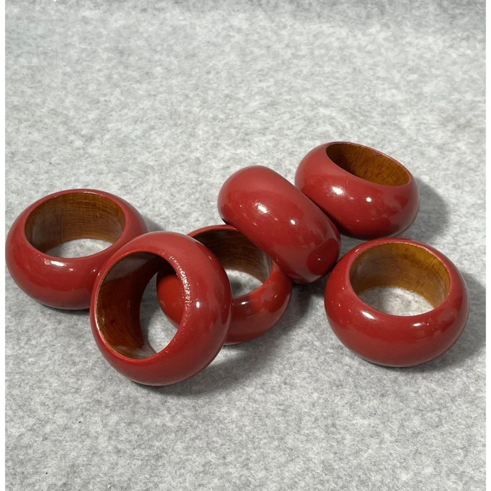 Vintage America red lacquer