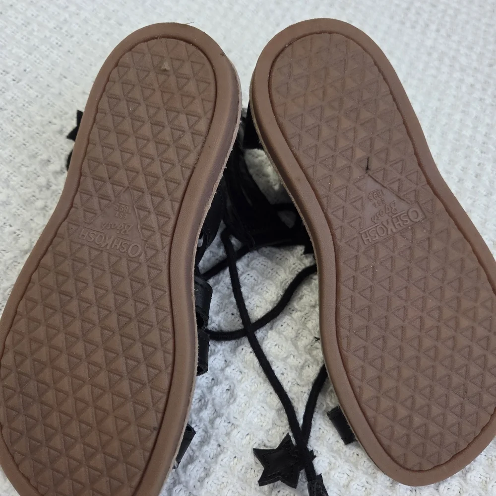 OshKosh Bgosh black sandals