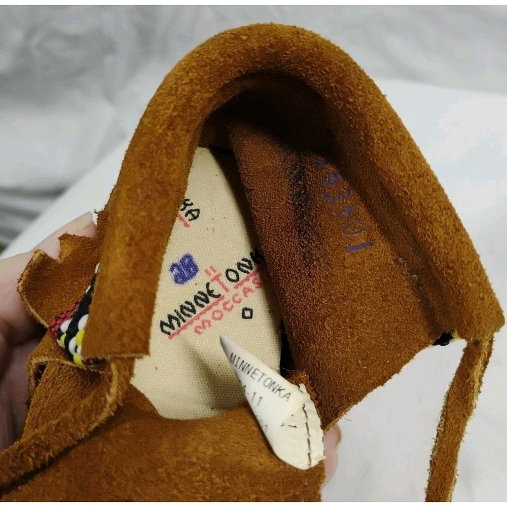Minnetonka Infant Unisex Size‎ 1 Baby Moccasins Shoes Leather