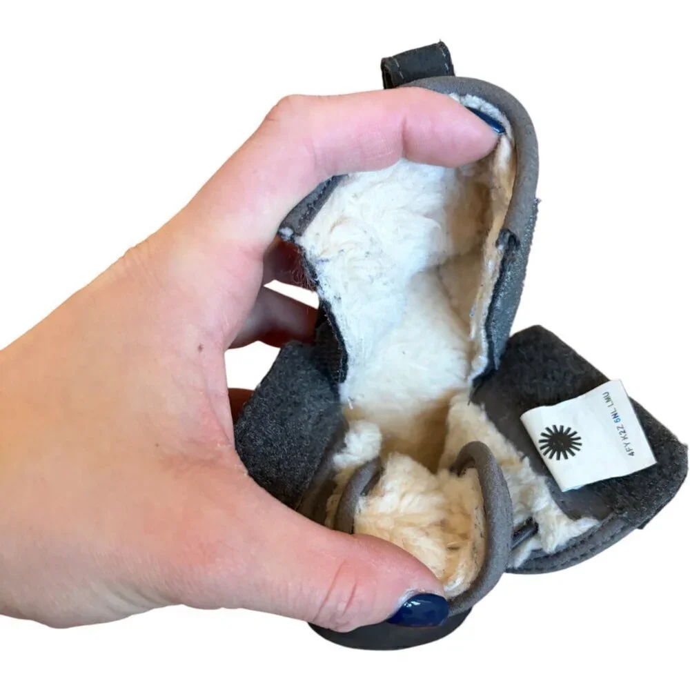 UGG baby neumel