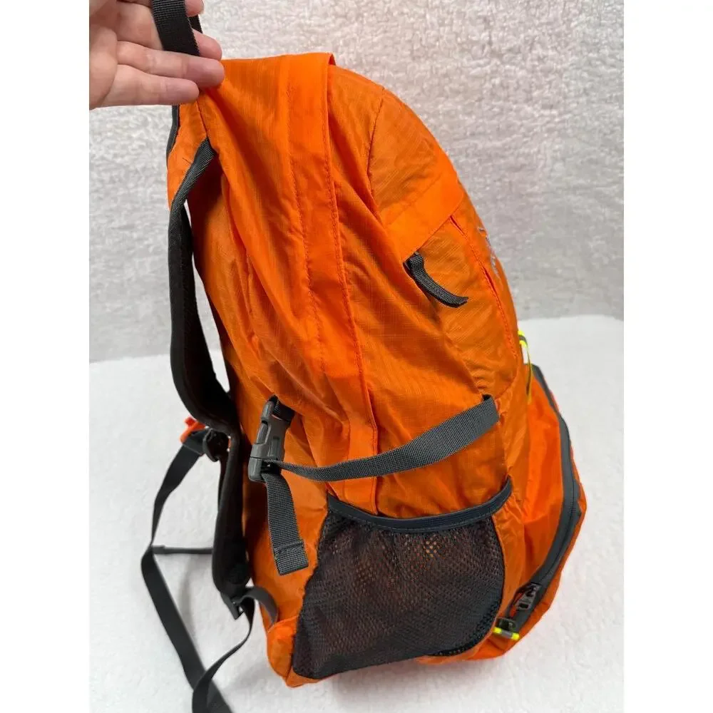 Venture Pal Orange Adjustable‎ Straps Mesh Pockets Zipper Pocket Backpack