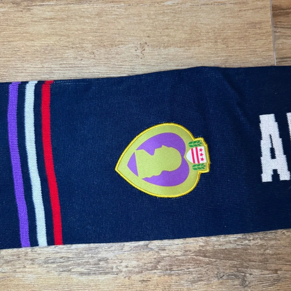 N/A navy blue