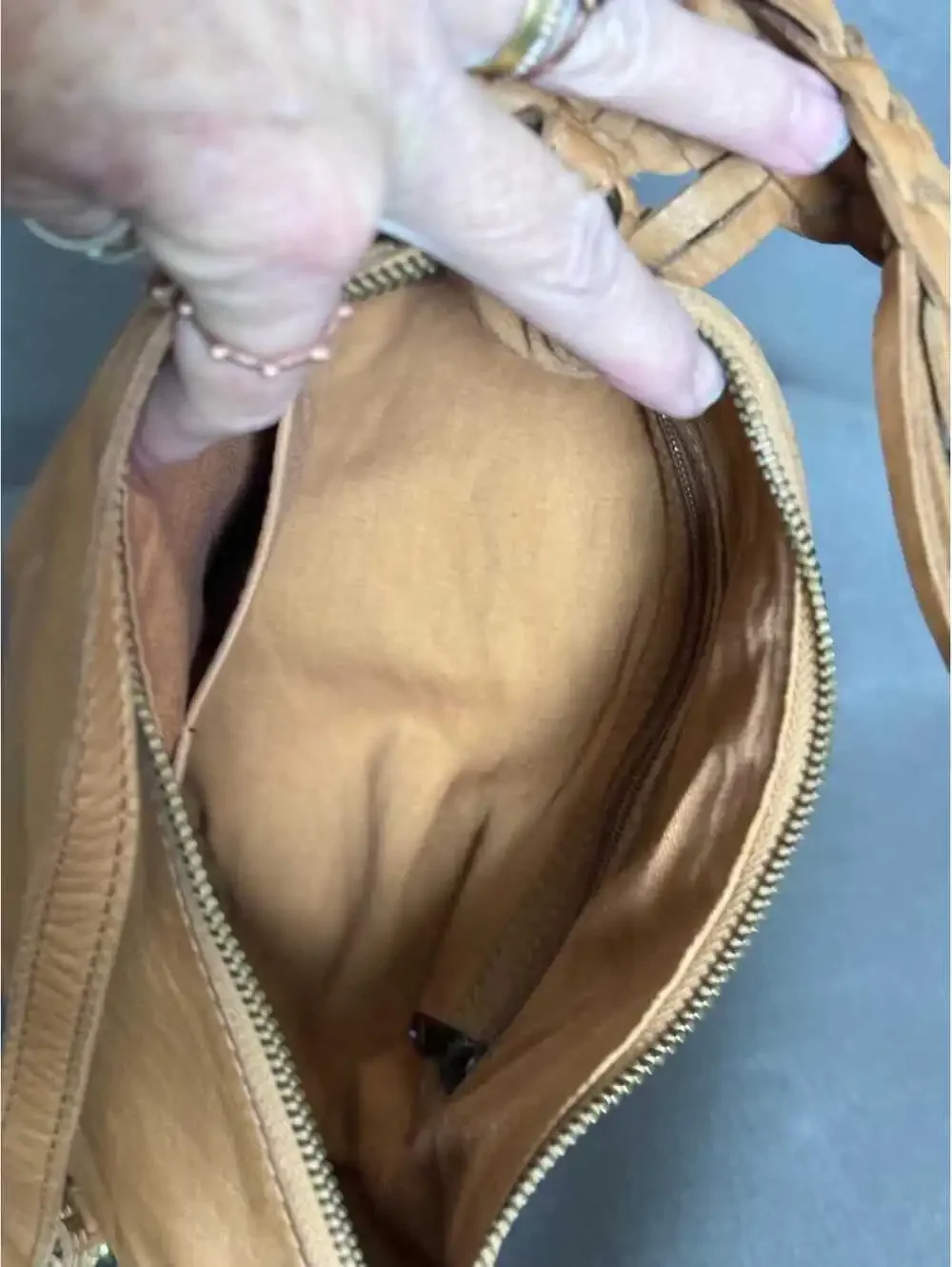 N/A 2000 leather