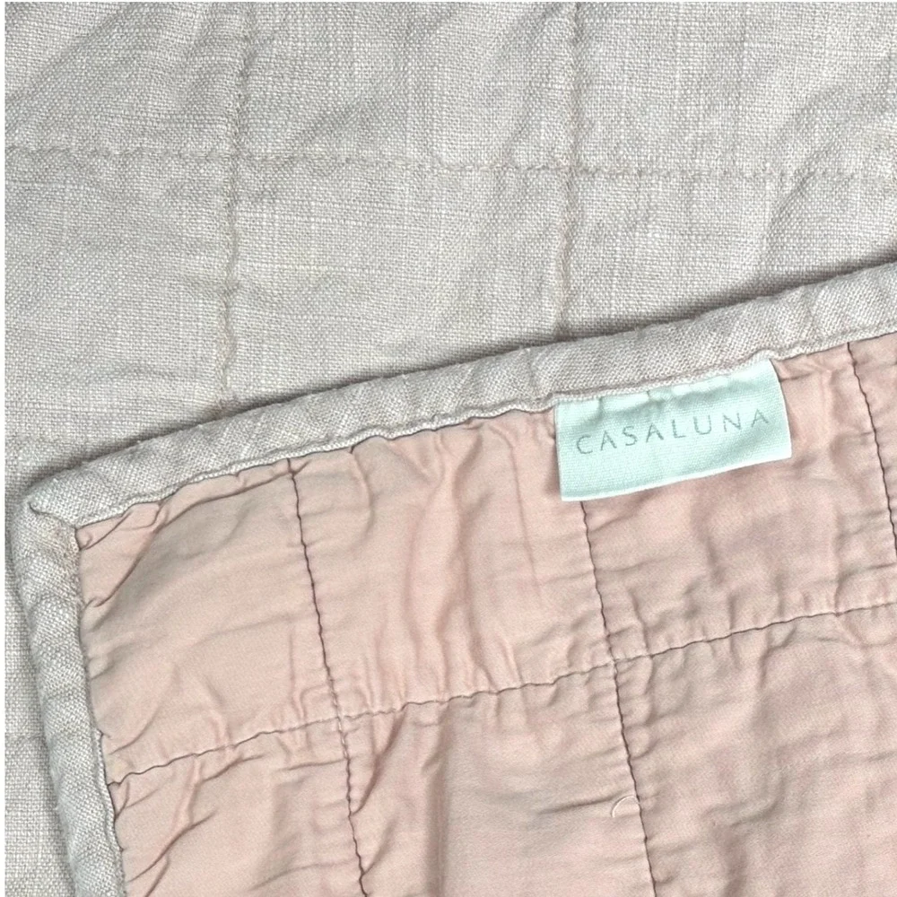 Casaluna quilt pink