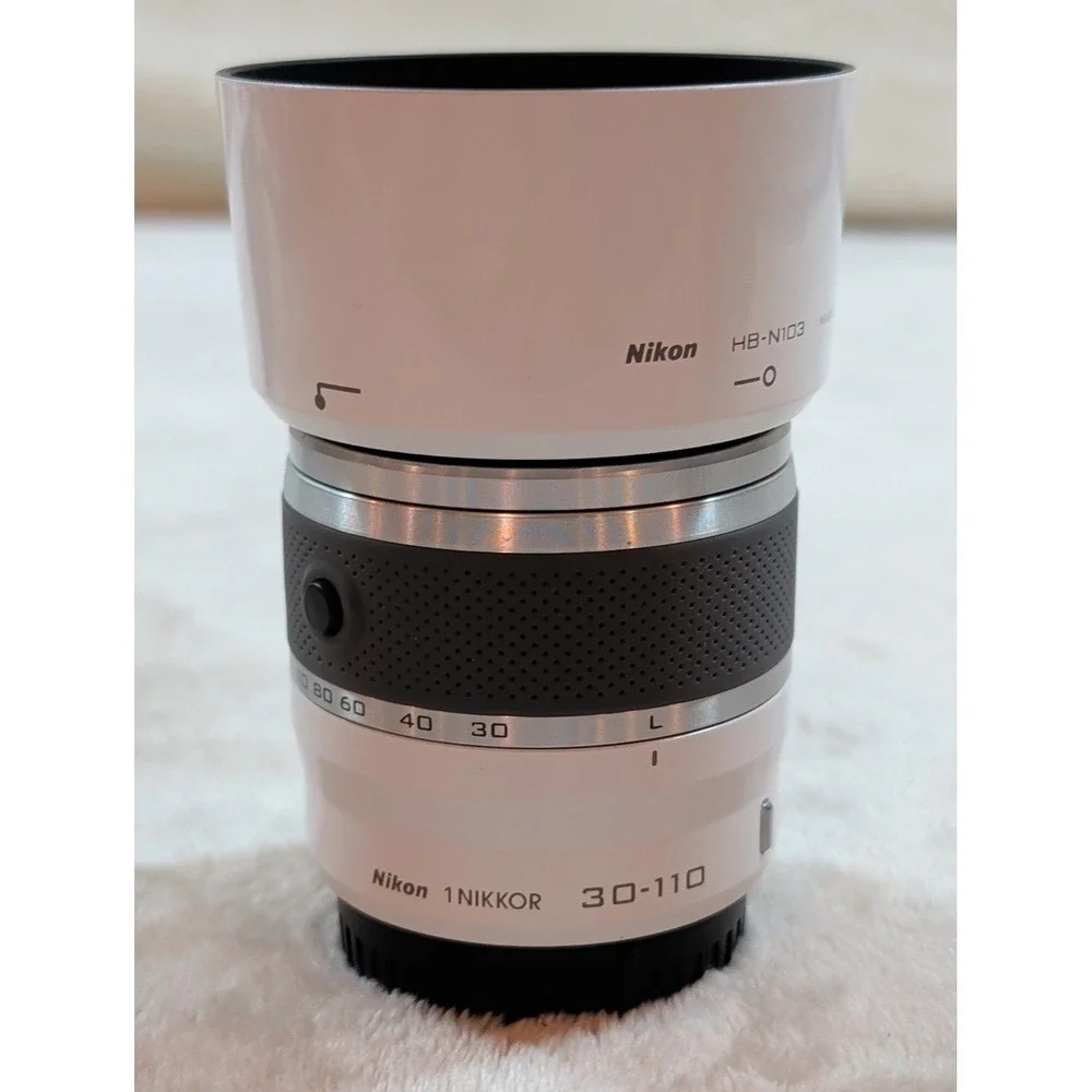 Nikon j1 mirrorless