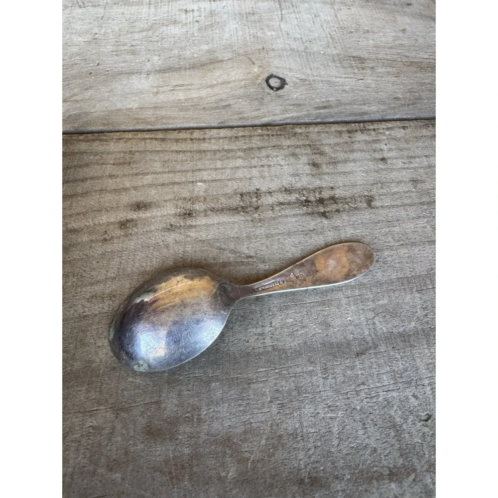 N/A vtg silver