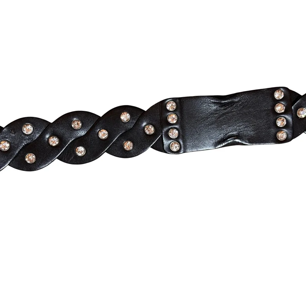 Unbranded braided leather