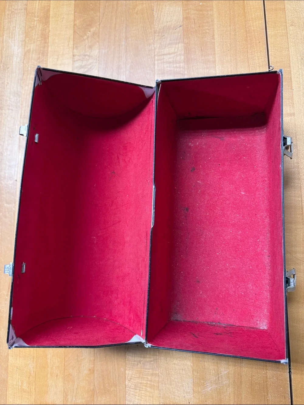 Vintage stylish lunchbox